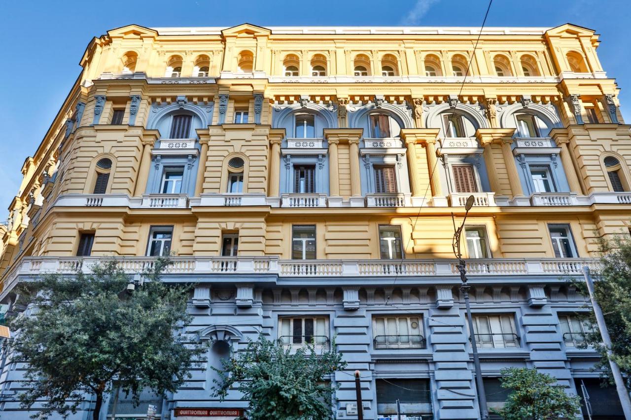 Residenza Napoli Centrale Екстериор снимка