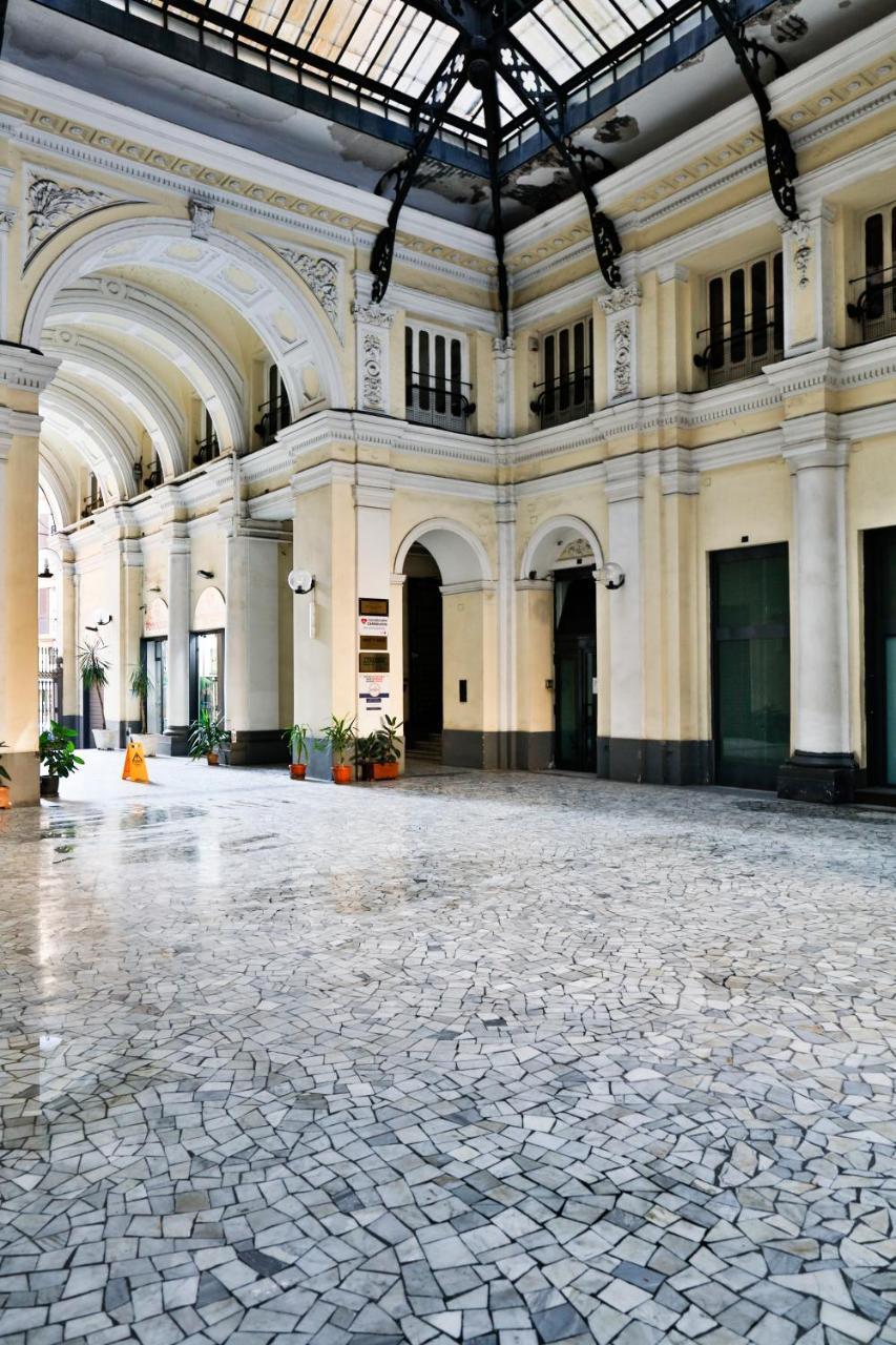 Residenza Napoli Centrale Екстериор снимка