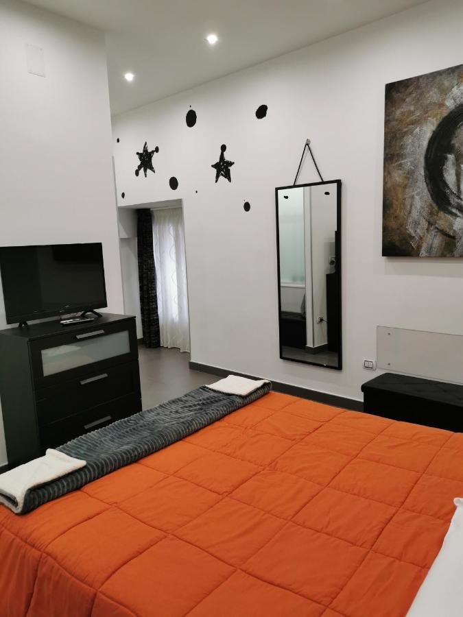 Residenza Napoli Centrale Екстериор снимка
